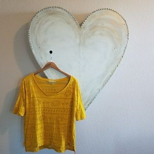 Sheer tribal tee in mustard